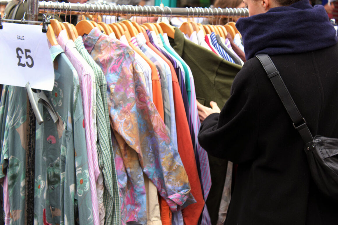 Broadway Market Vintage Rail