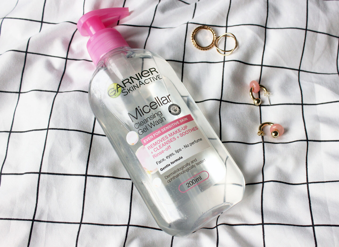 Garnier Micellar Cleansing Gel Wash Review Oomph London
