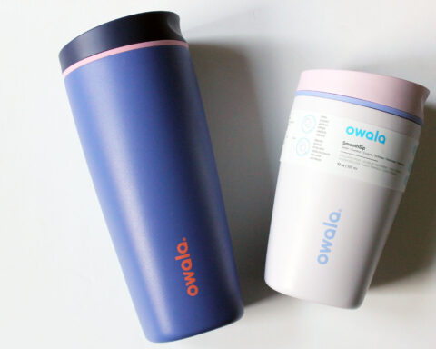 Owala SmoothSip Slider in Blue Jay and Candy Coated