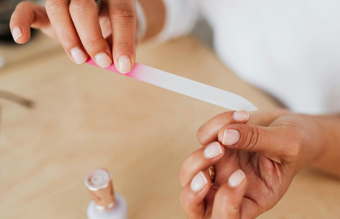 Super short nail trend 2026