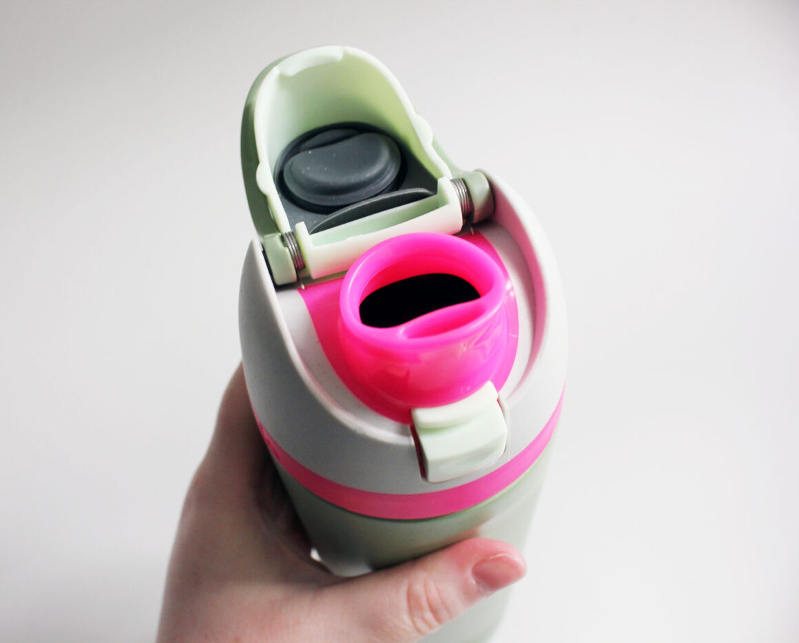 Owala Freesip mouthpiece